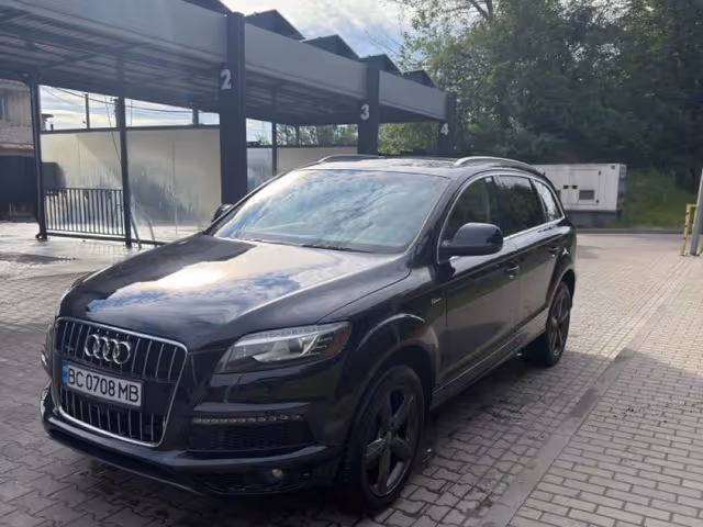 Audi Q7 - фото 3
