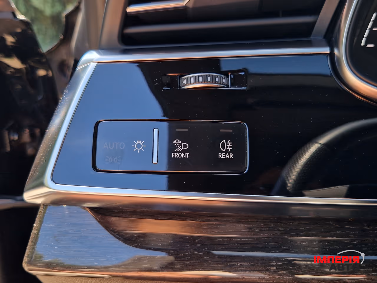 Audi Q8 - фото 20