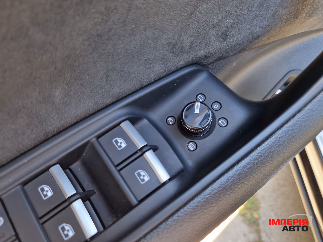 Audi Q8 - фото 29