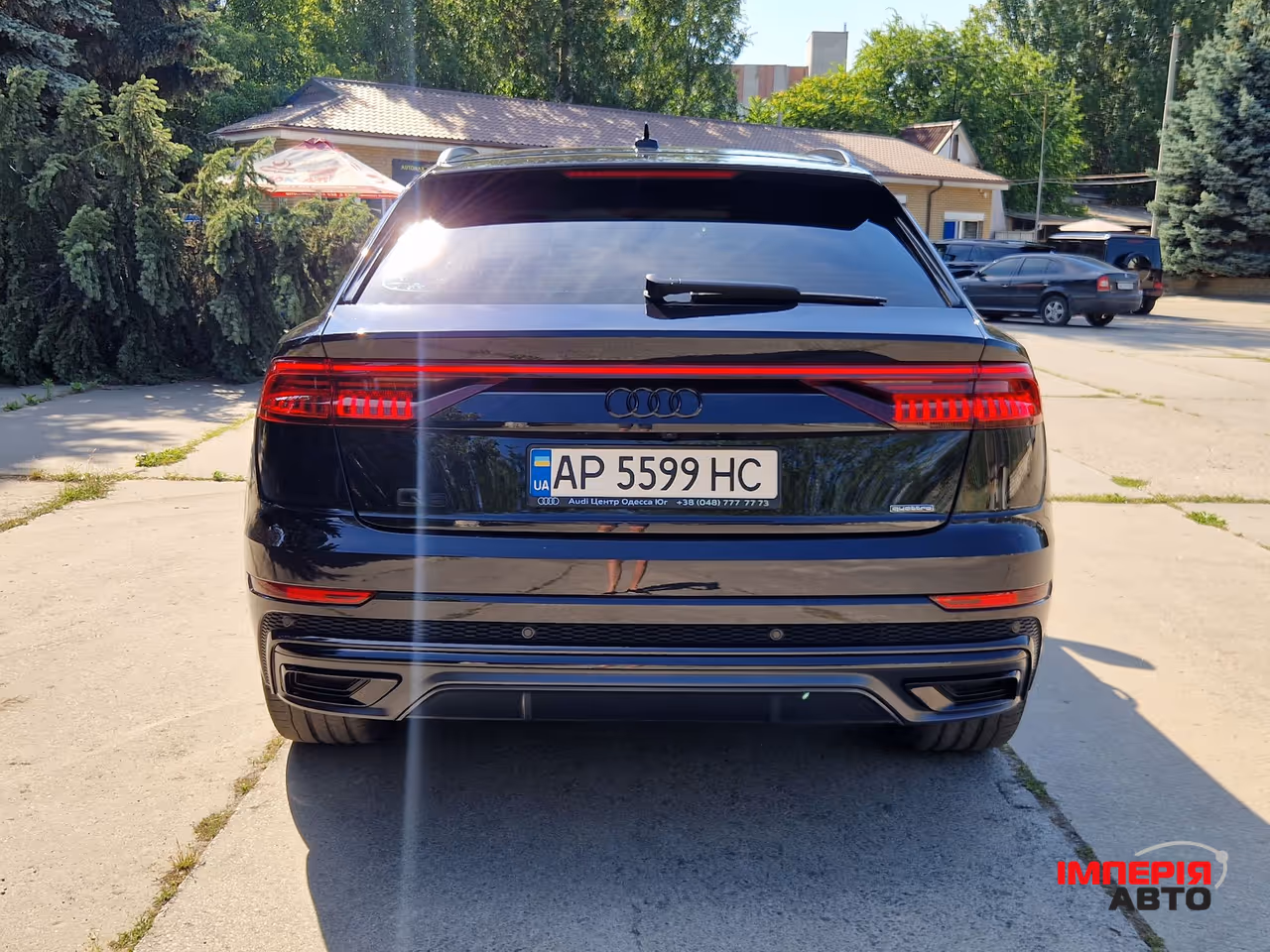 Audi Q8 - фото 5