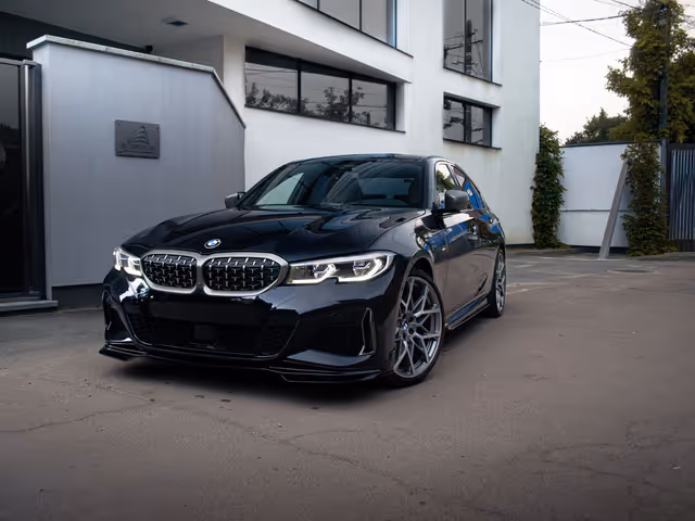 BMW 3 серії - фото 1