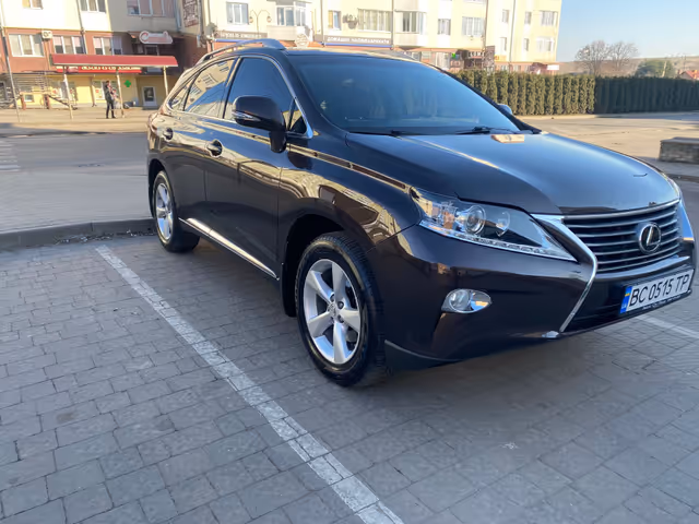 Lexus RX - фото 1