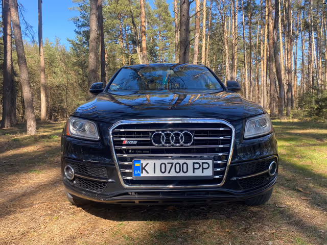 Audi Q5 - фото 1