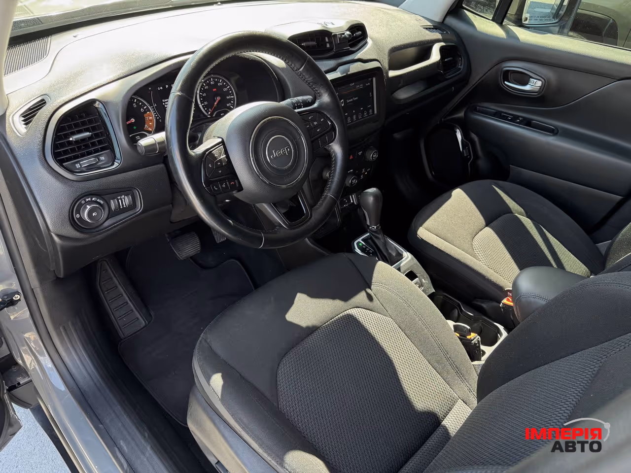 Jeep Renegade - фото 33
