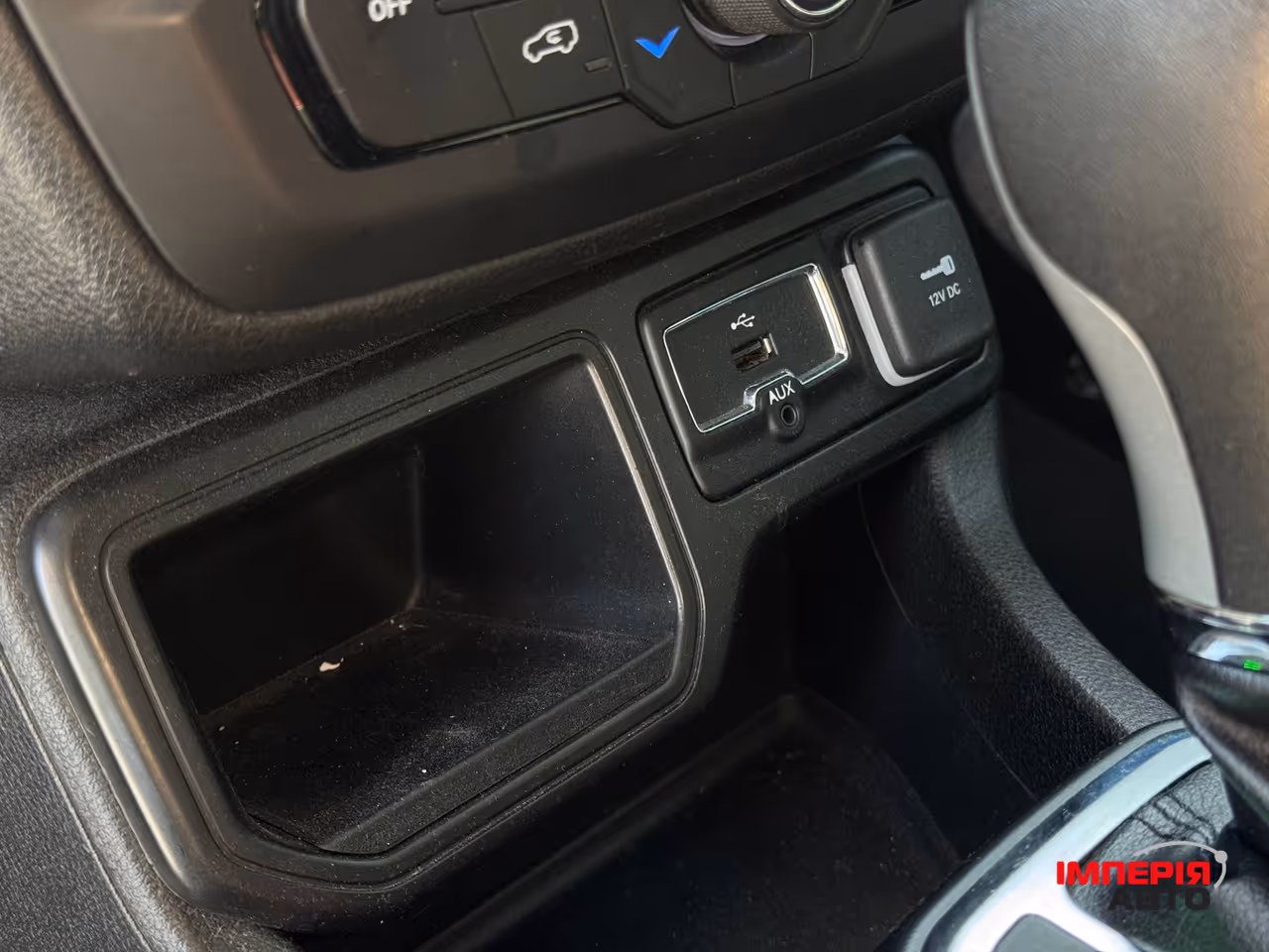 Jeep Renegade - фото 39