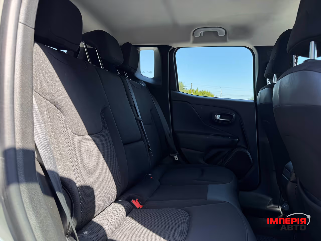 Jeep Renegade - фото 57