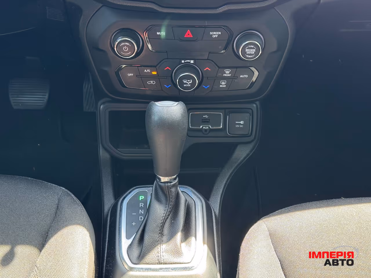 Jeep Renegade - фото 60