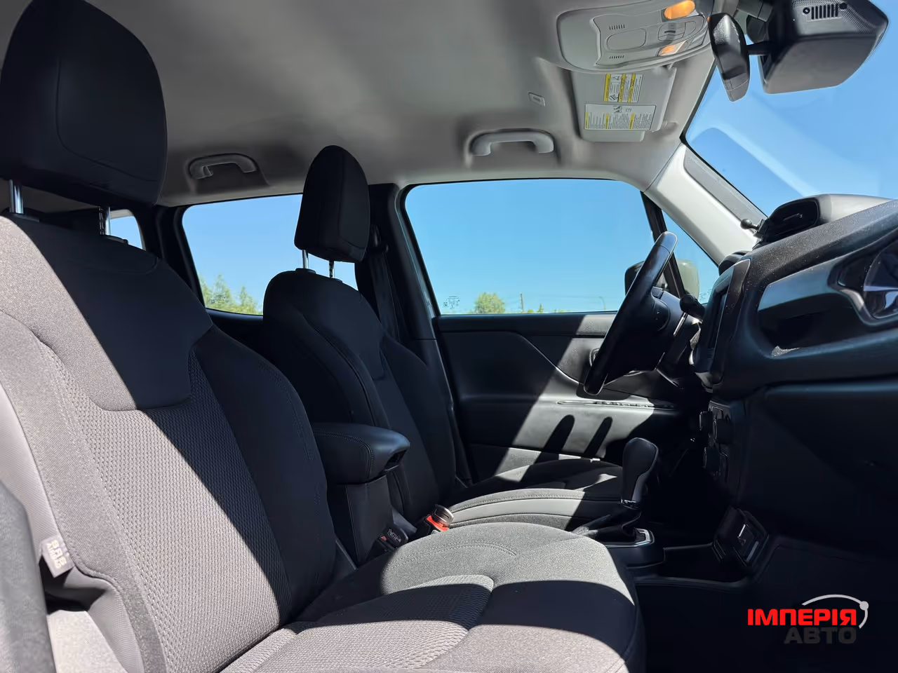 Jeep Renegade - фото 69
