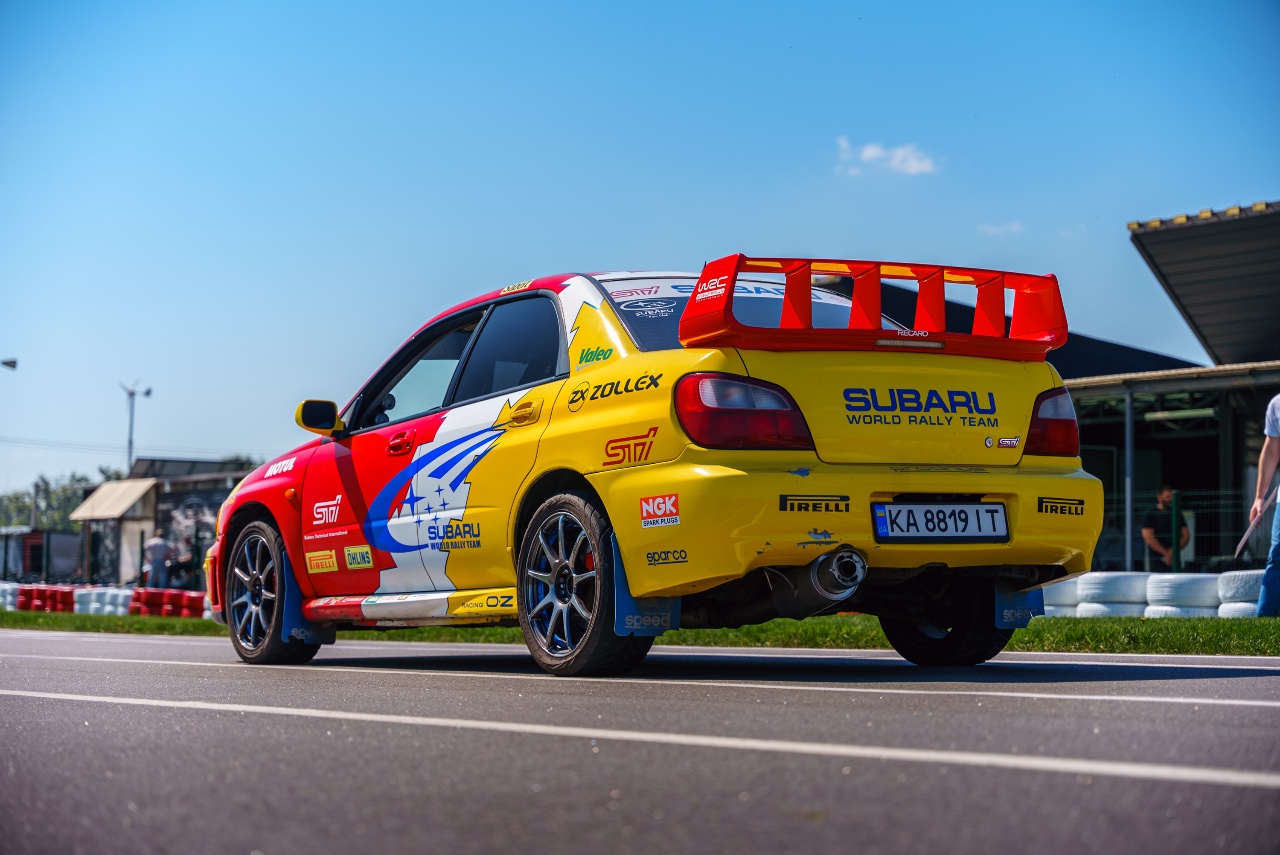 Subaru Impreza WRX STi - фото 18