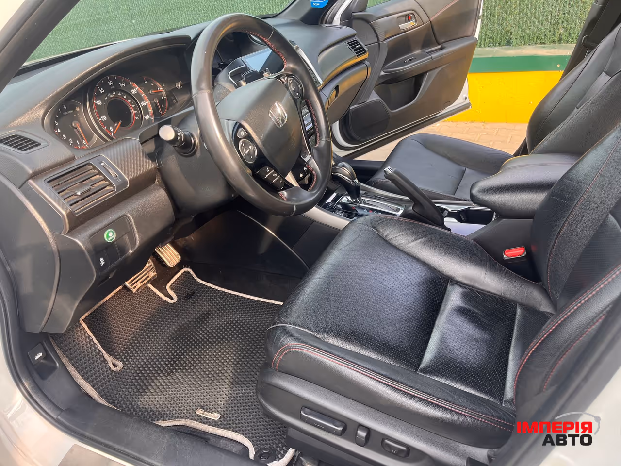 Honda Accord - фото 4