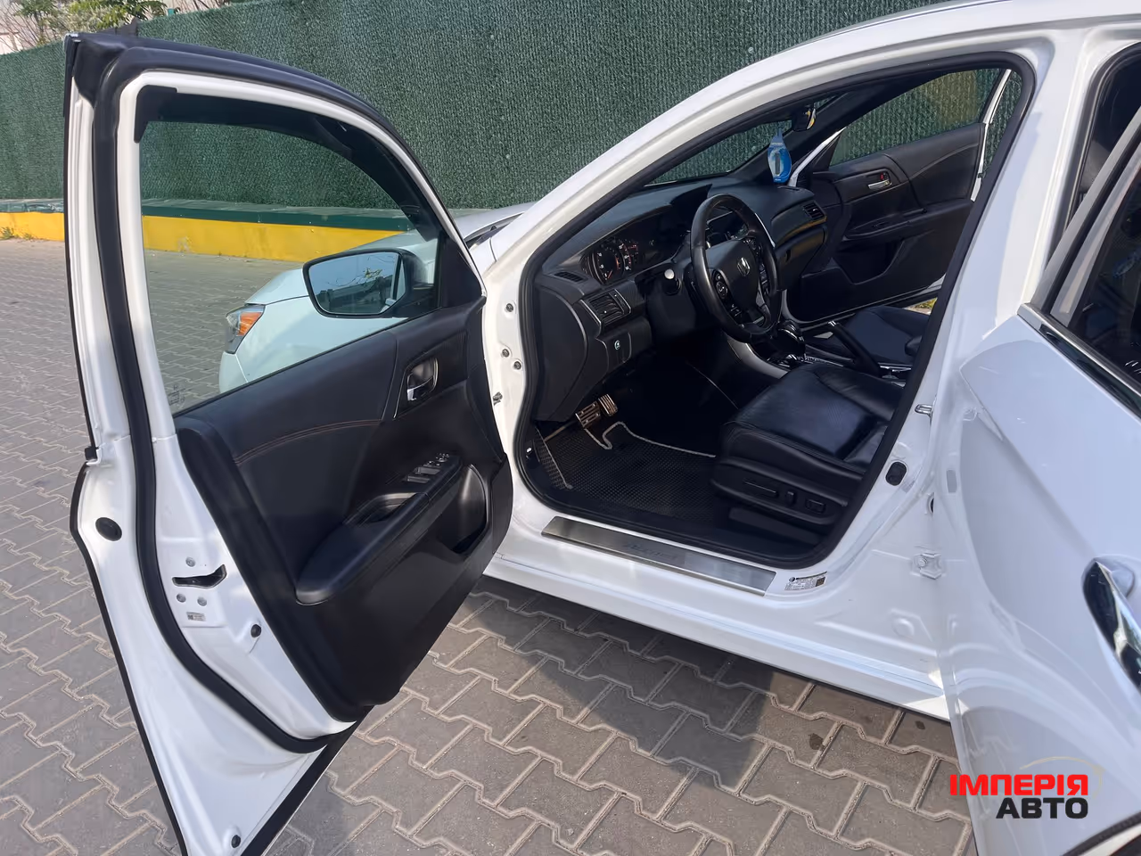 Honda Accord - фото 3