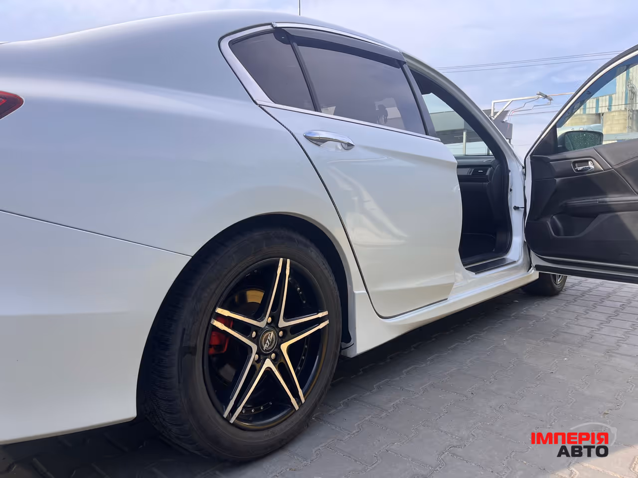 Honda Accord - фото 9