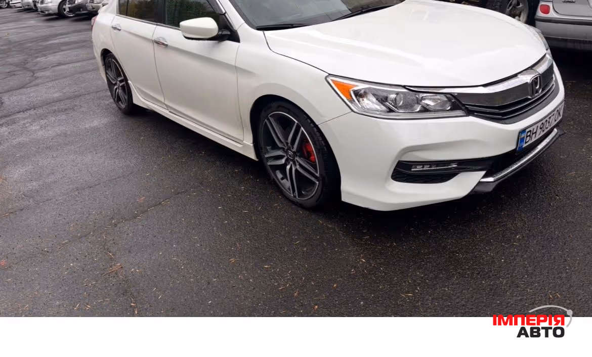 Honda Accord - фото 11