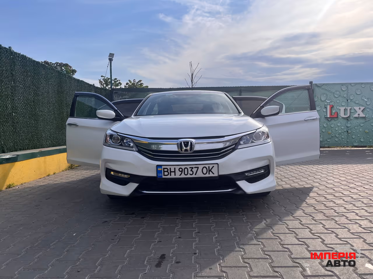 Honda Accord - фото 1