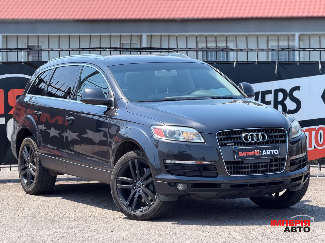 Audi Q7 - фото 2