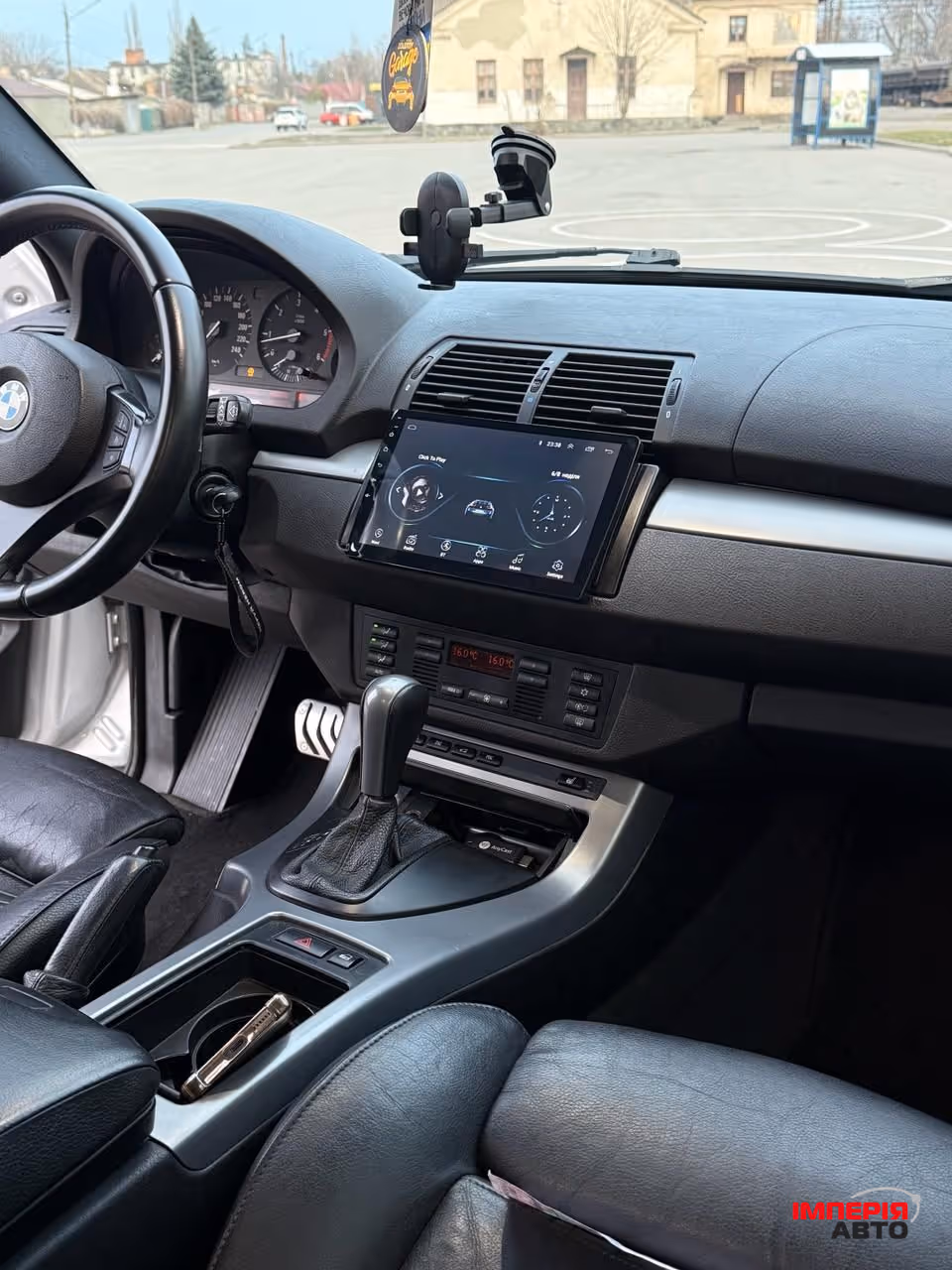 BMW X5 - фото 8