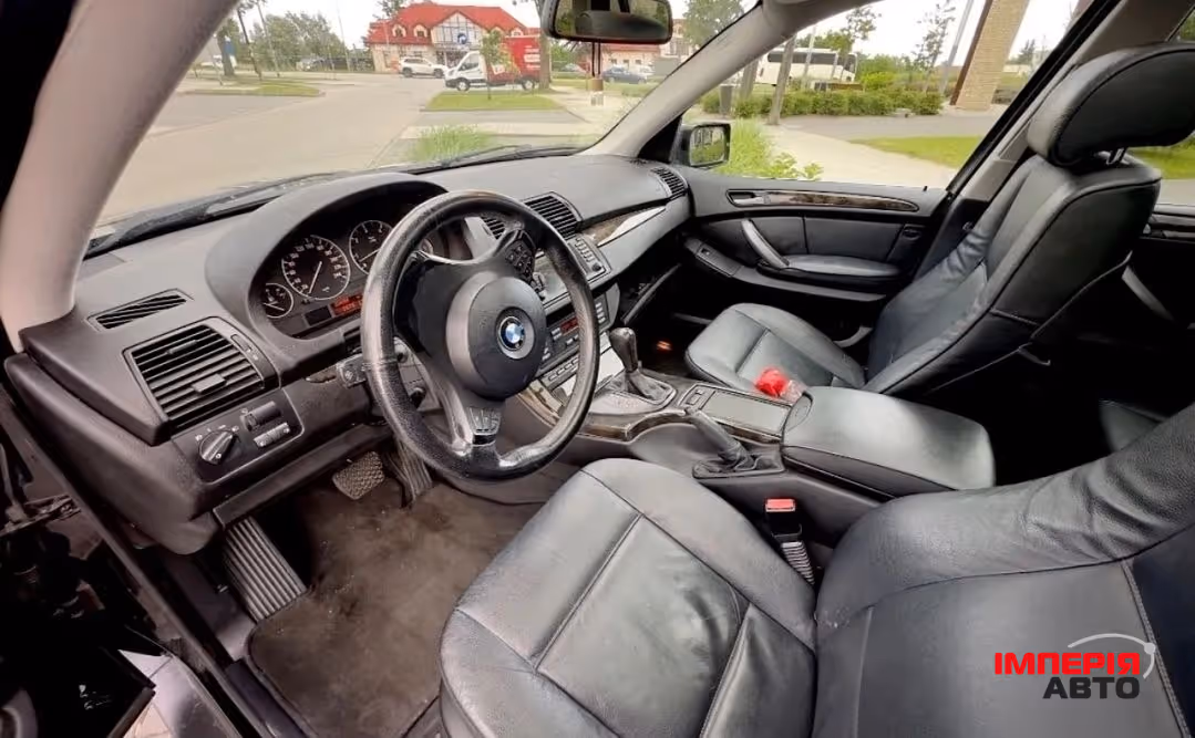 BMW X5 - фото 7
