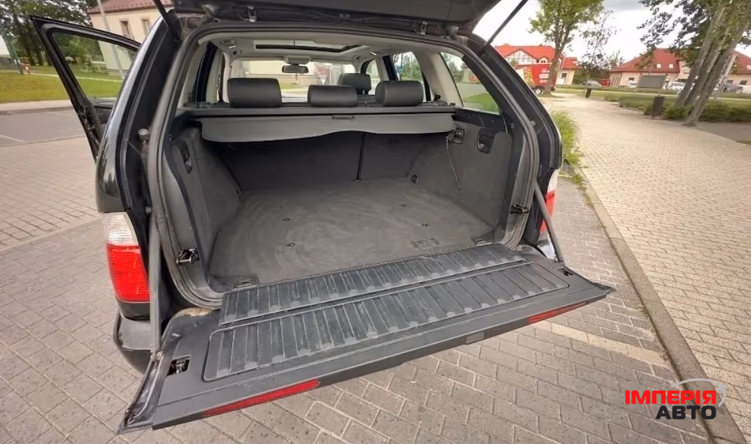 BMW X5 - фото 6