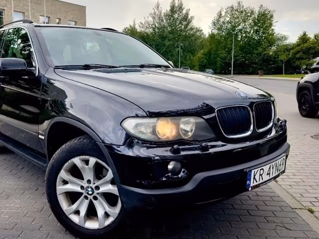 BMW X5 - фото 2