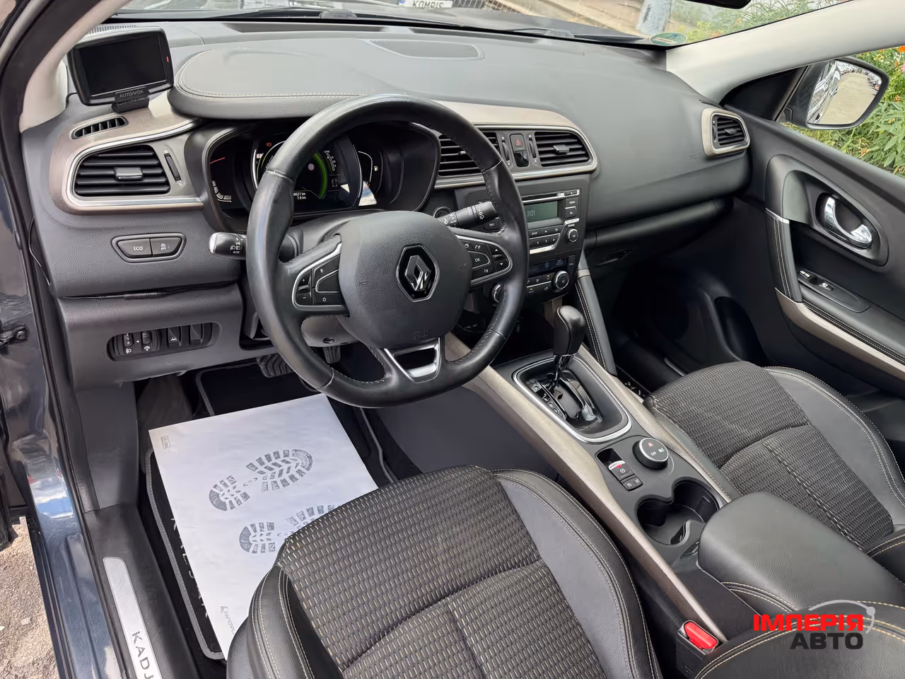 Renault Kadjar - фото 16