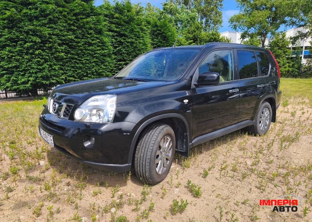Nissan X-Trail - фото 1