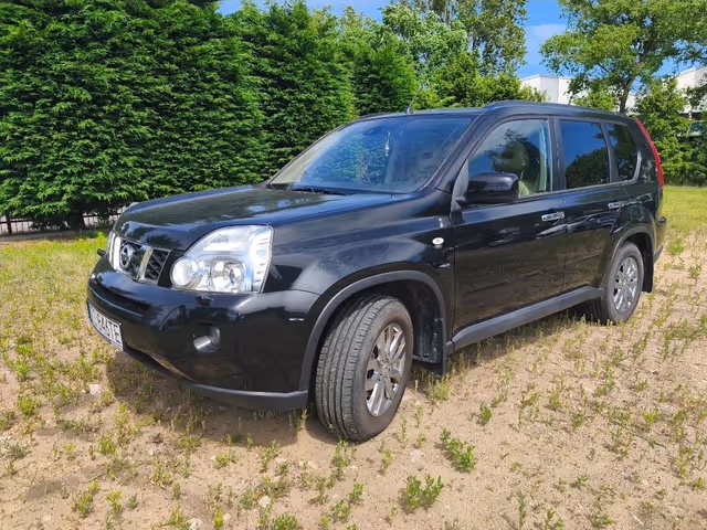 Nissan X-Trail - фото 1