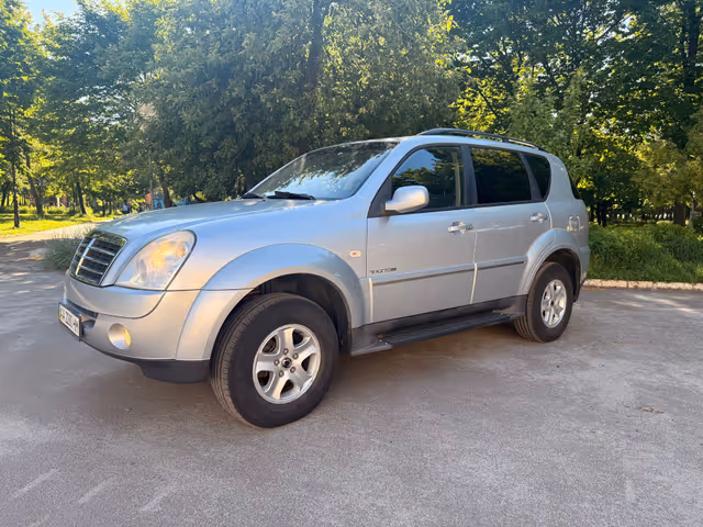 SsangYong Rexton - фото 3