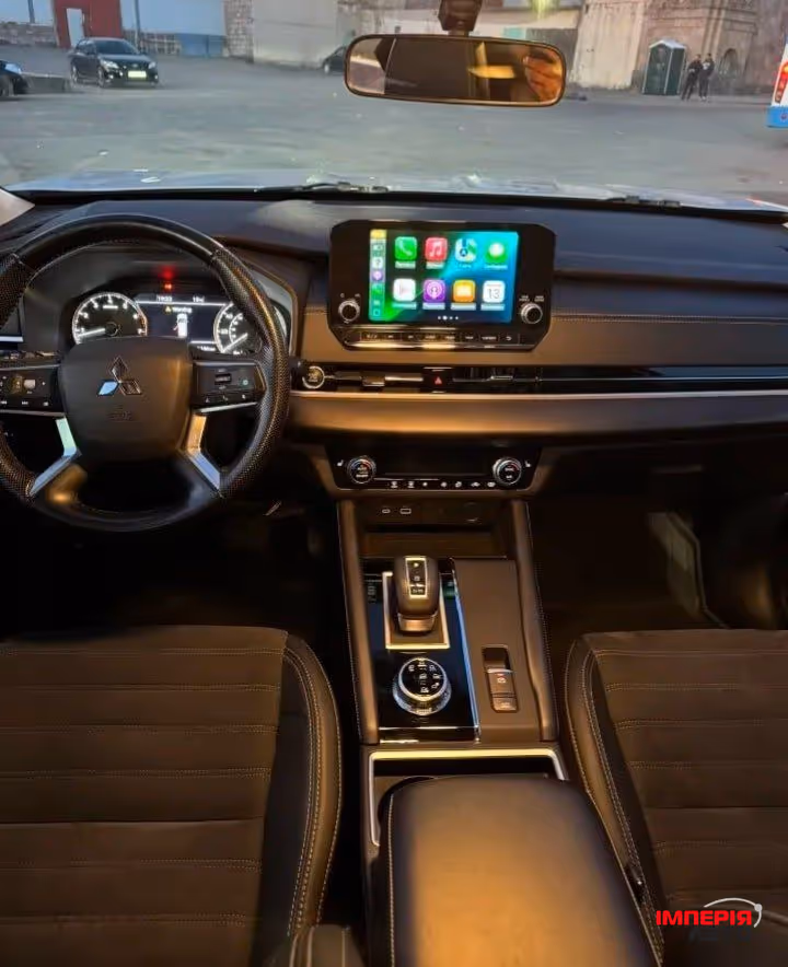 Mitsubishi Outlander - фото 7