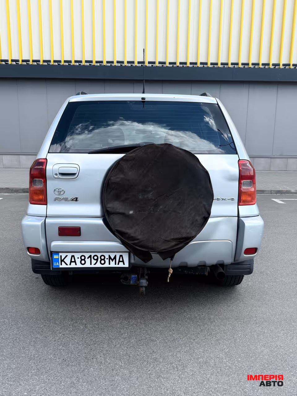 Toyota RAV4 - фото 13
