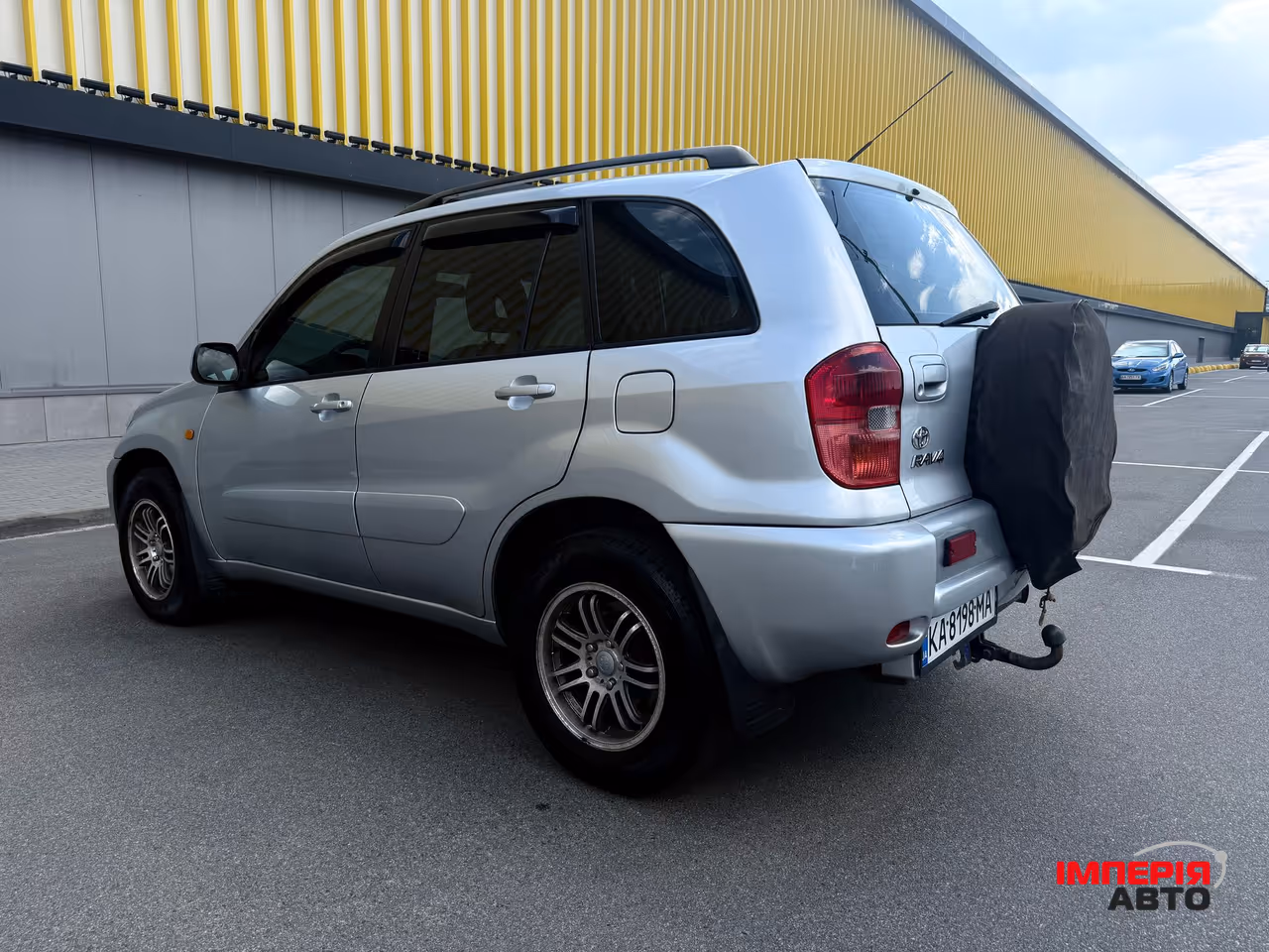 Toyota RAV4 - фото 22