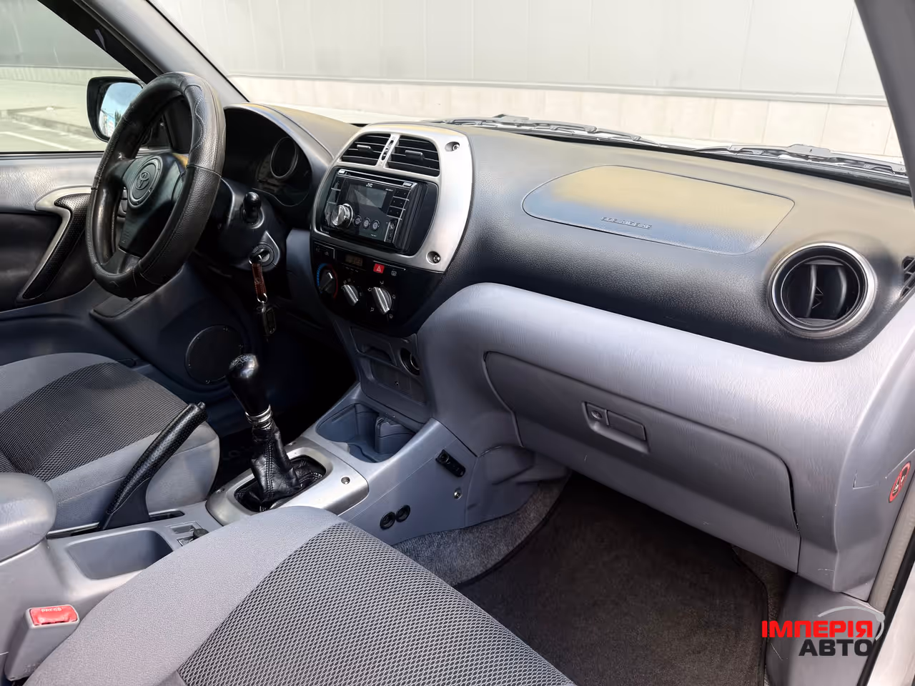 Toyota RAV4 - фото 27
