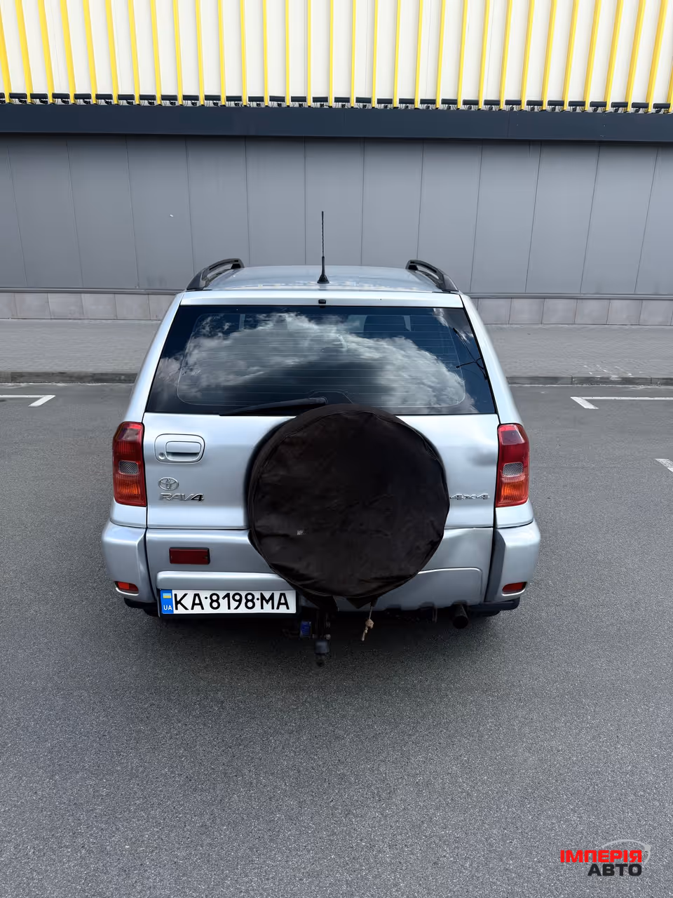 Toyota RAV4 - фото 14