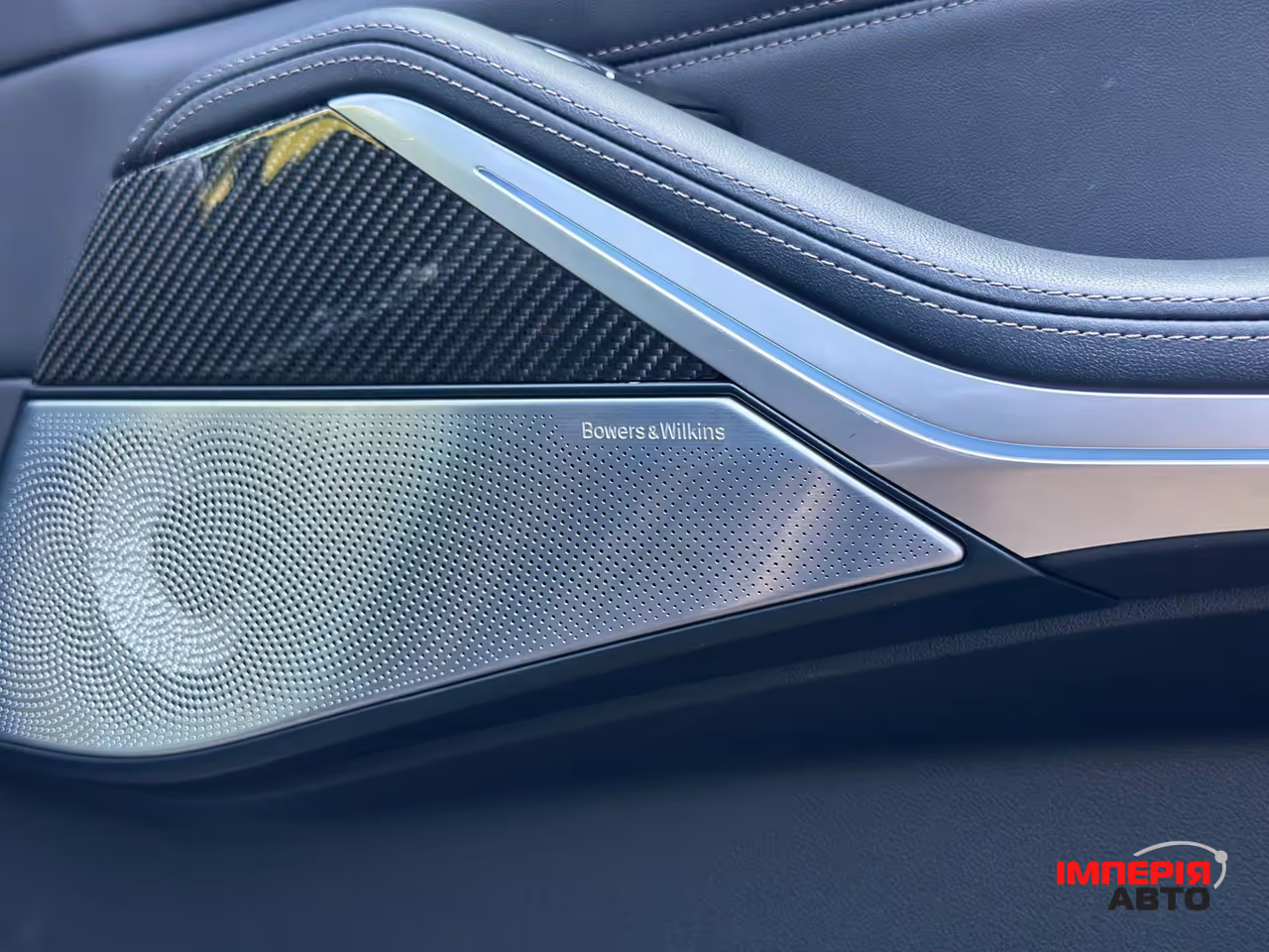 BMW X7 - фото 17