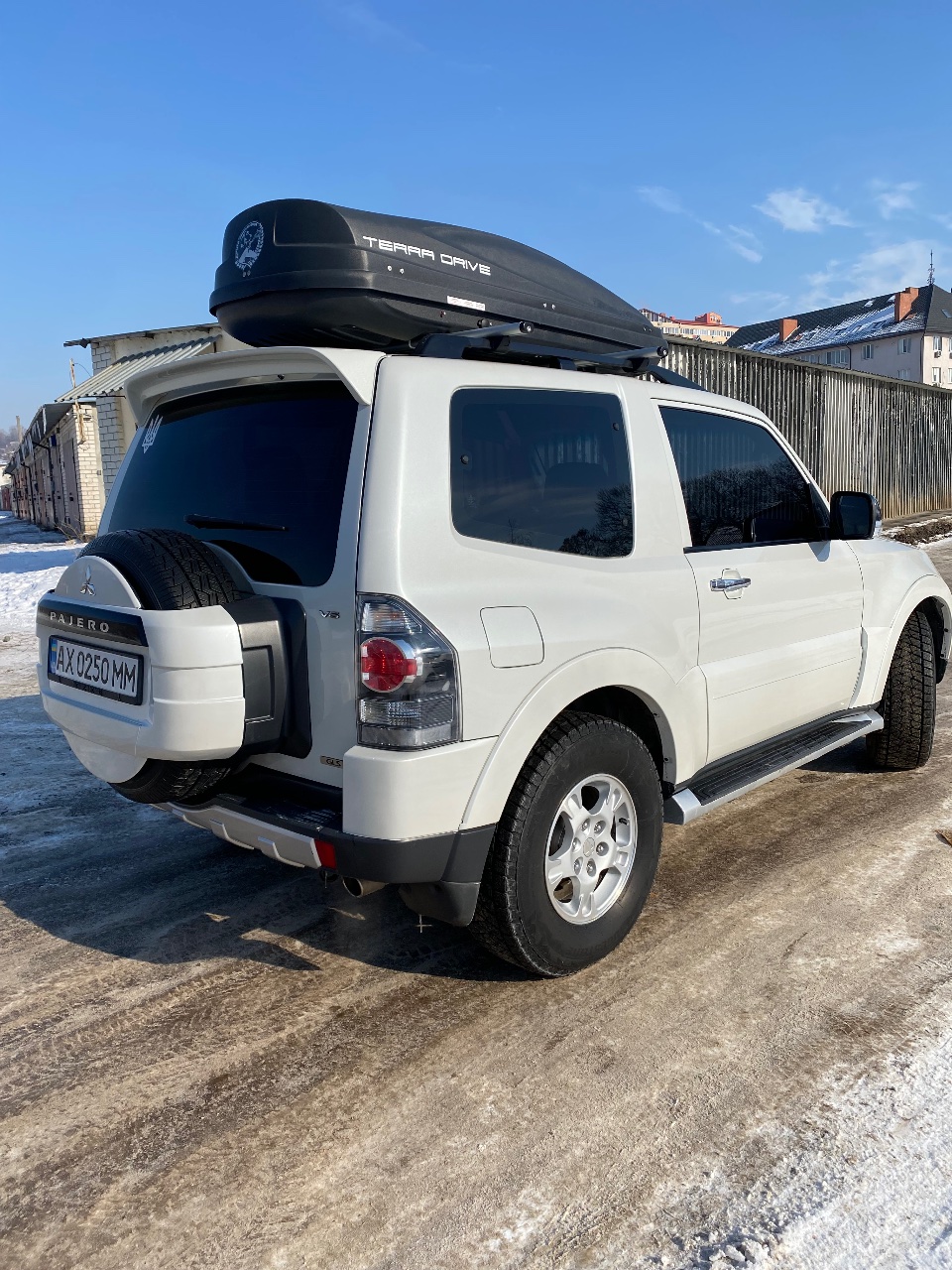 Mitsubishi Pajero - фото 23