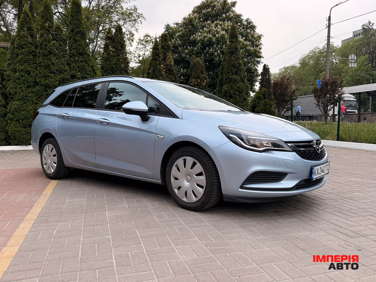 Opel Astra - фото 2