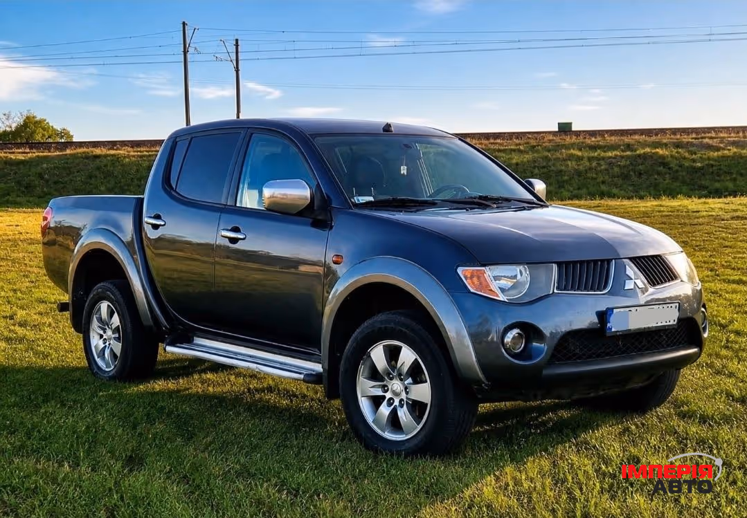Mitsubishi L200 - фото 3