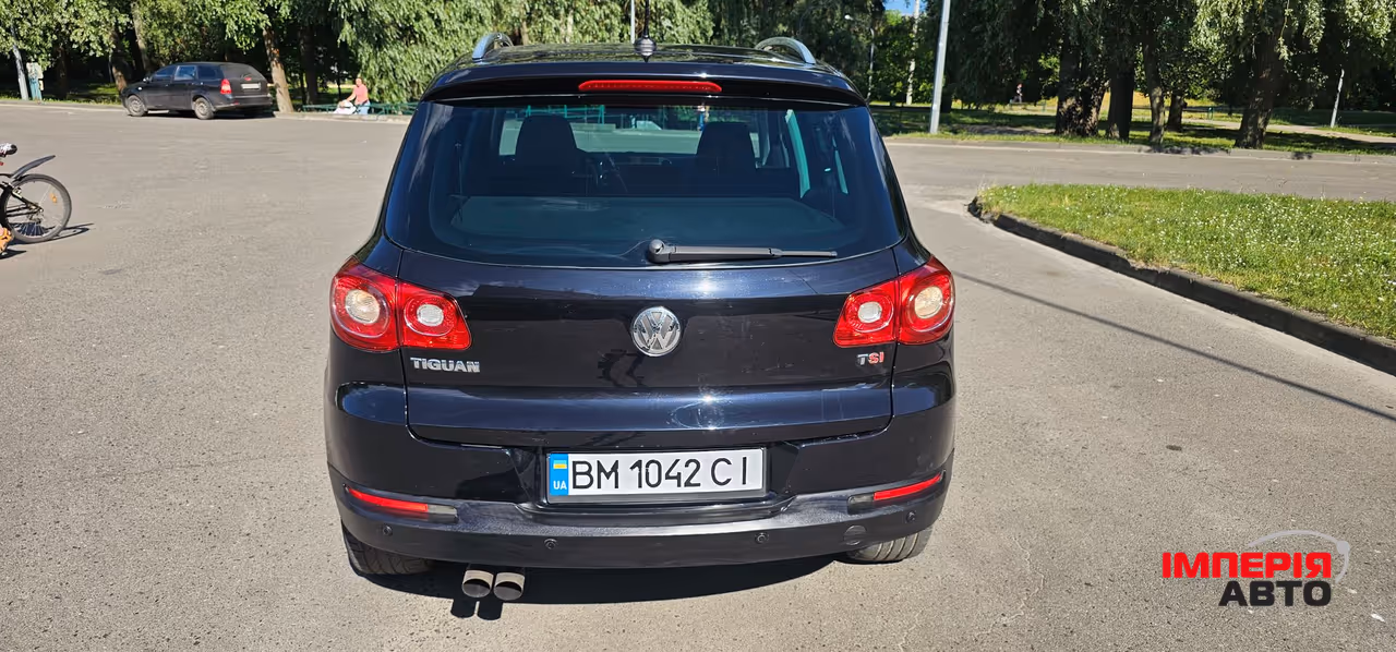 Volkswagen Tiguan - фото 14