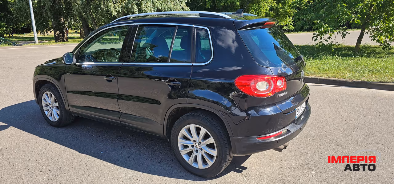 Volkswagen Tiguan - фото 18