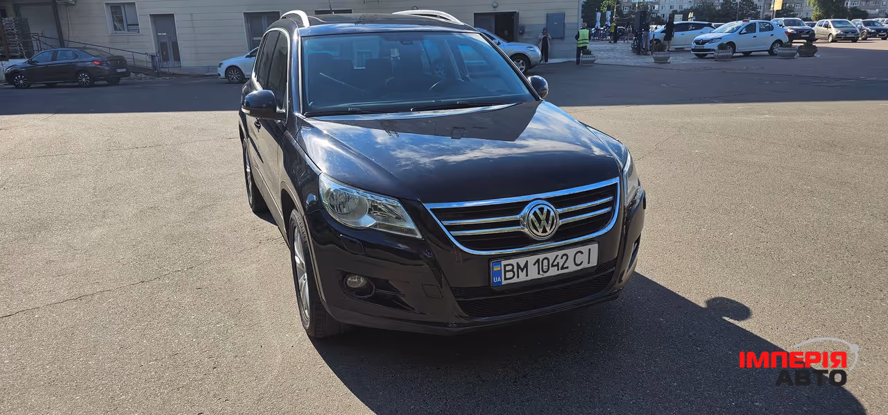 Volkswagen Tiguan - фото 4