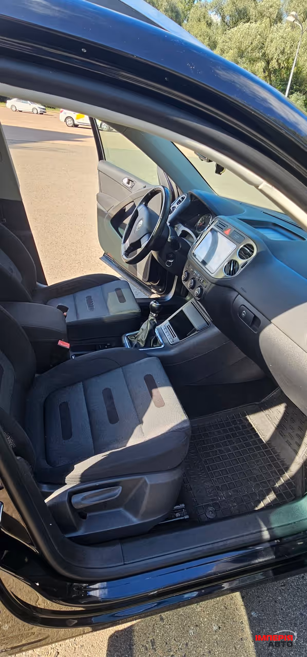 Volkswagen Tiguan - фото 22