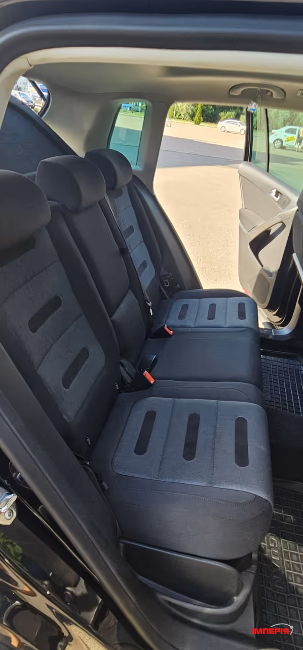 Volkswagen Tiguan - фото 26