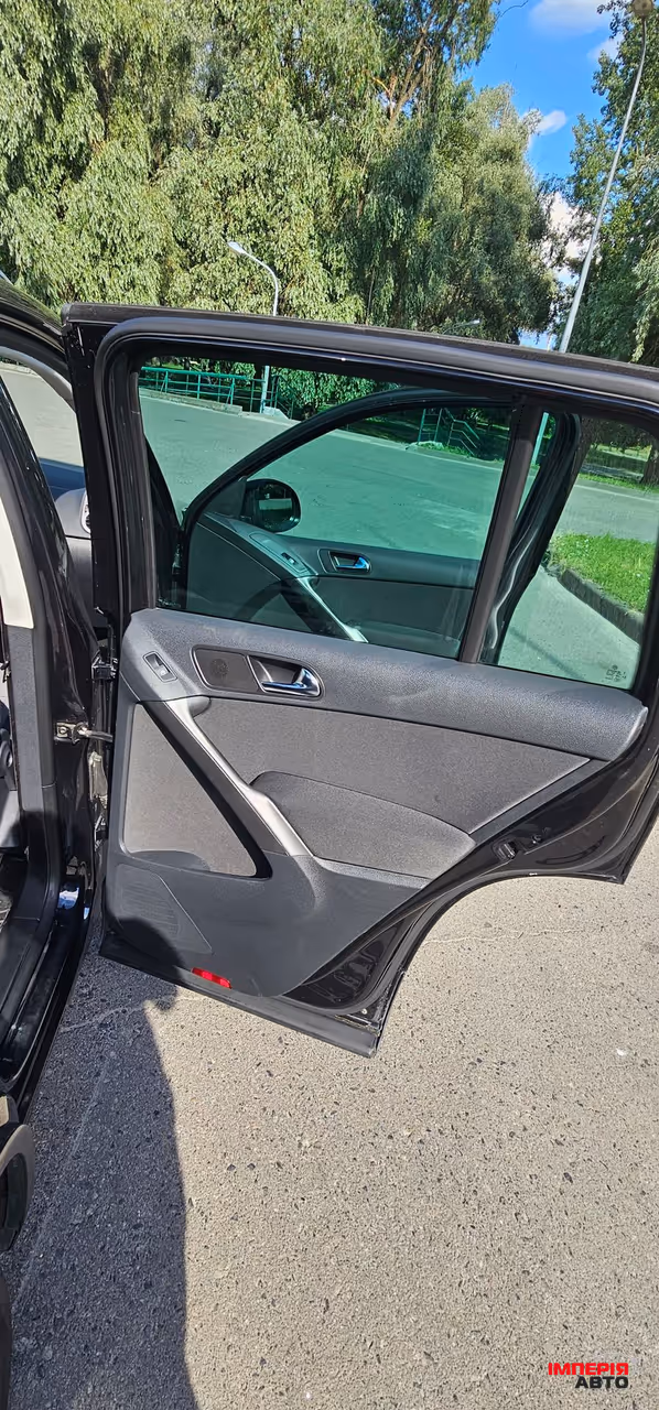 Volkswagen Tiguan - фото 29
