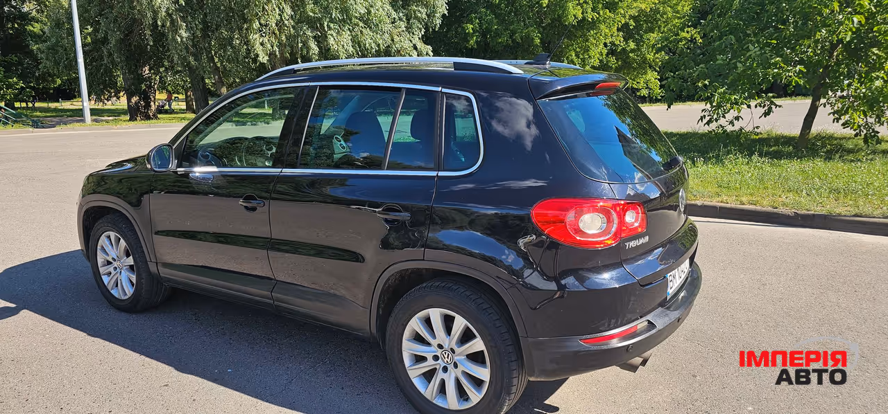 Volkswagen Tiguan - фото 19