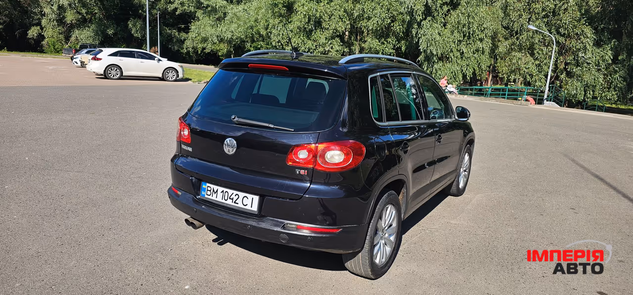 Volkswagen Tiguan - фото 13