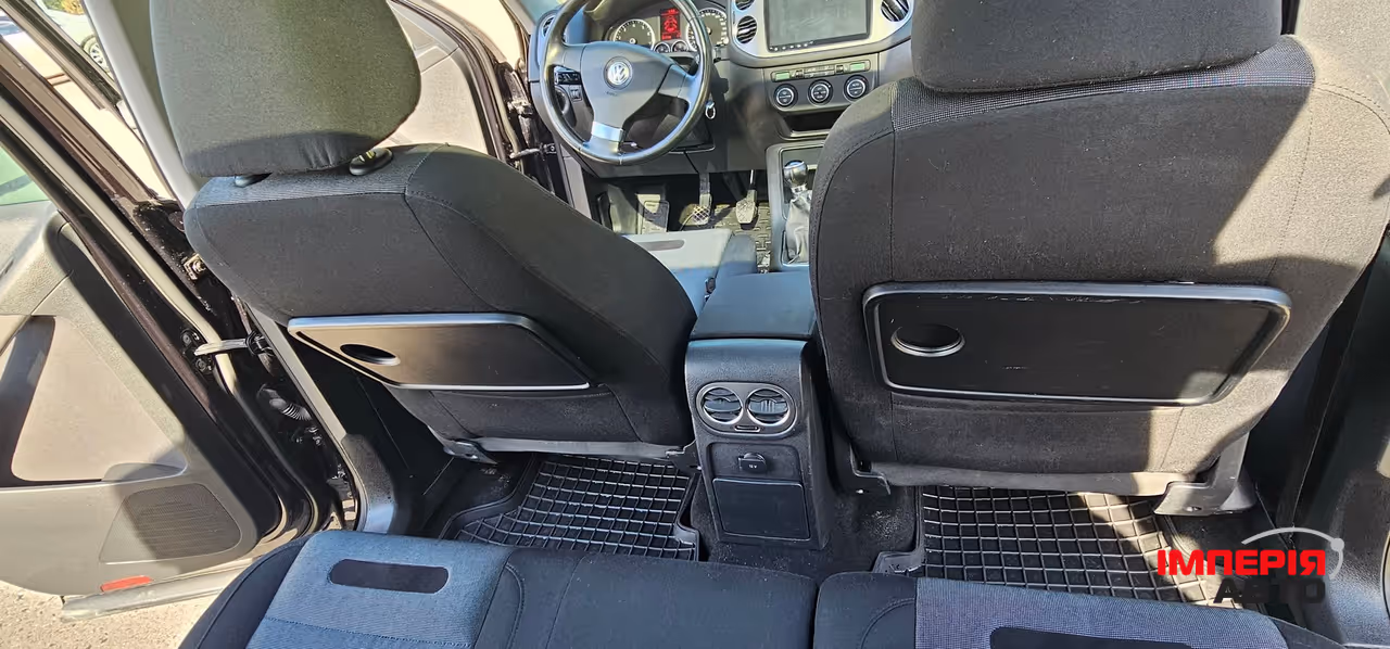 Volkswagen Tiguan - фото 28