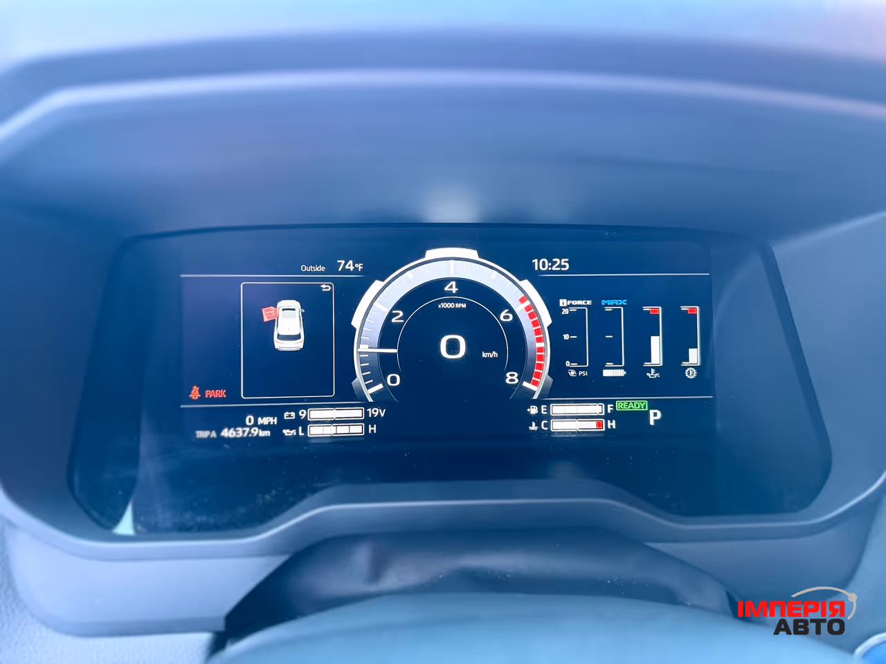 Toyota Sequoia - фото 21