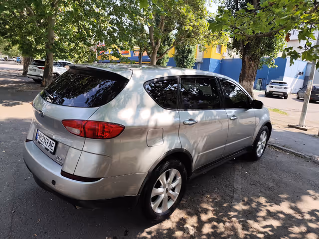 Subaru Tribeca - фото 4