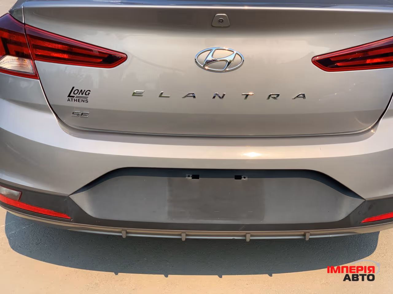 Hyundai Elantra - фото 4