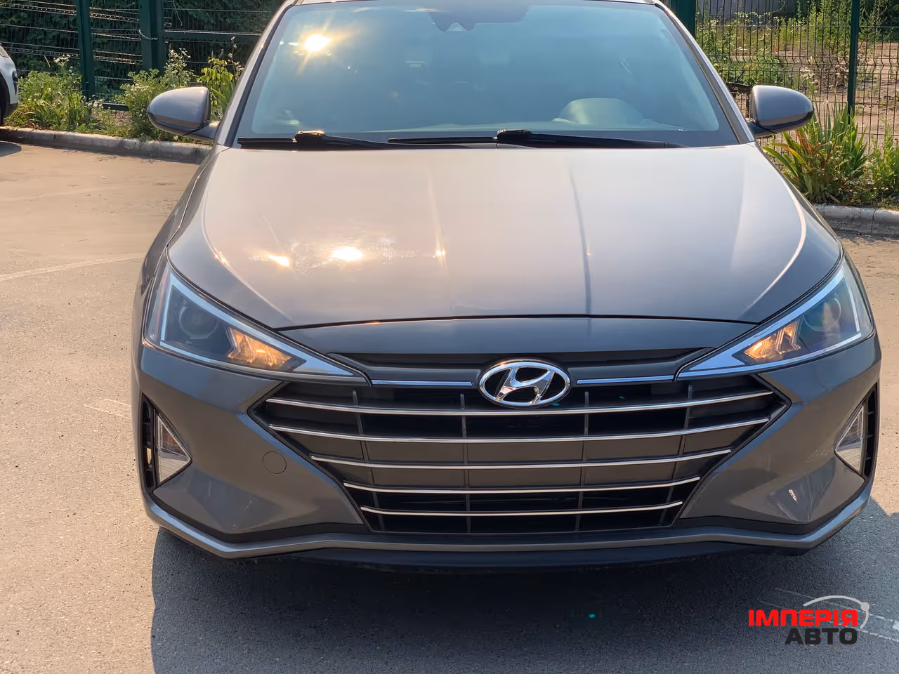 Hyundai Elantra - фото 2