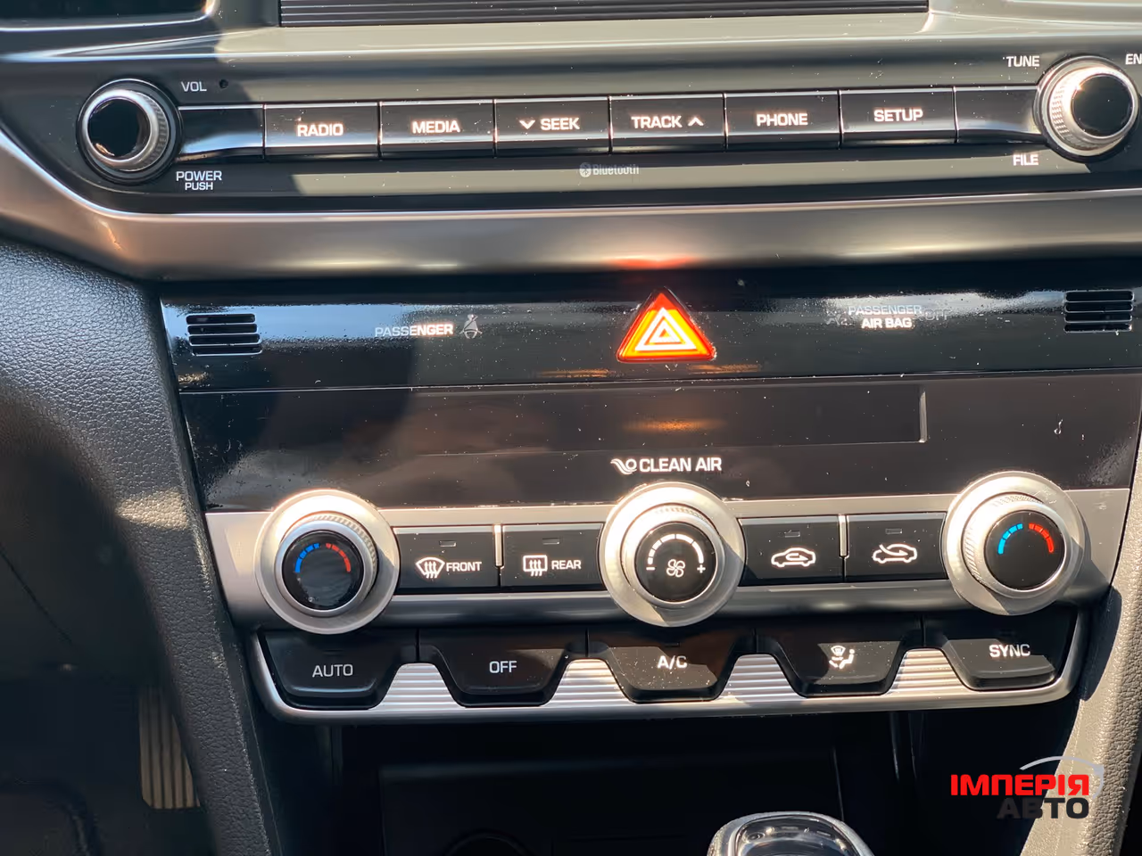 Hyundai Elantra - фото 33